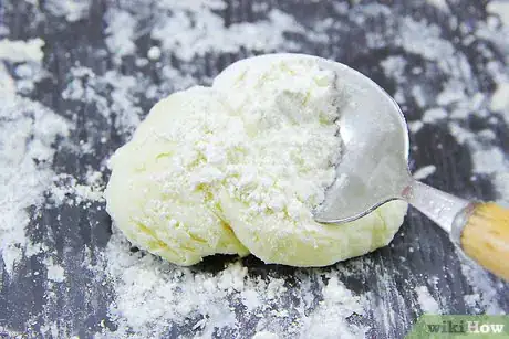 Image titled Create Shaving Cream Rain Clouds Step 14