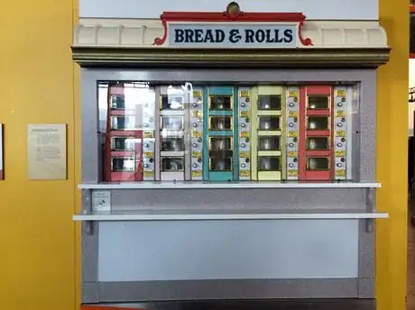 Image titled Automat NYSM 4fl