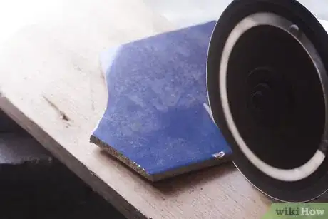 Image titled Make Mosaic Art Step 6