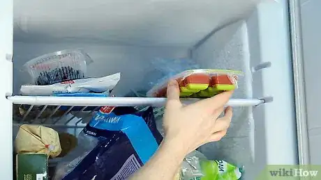 Image titled Preserve Tomato Puree Step 4