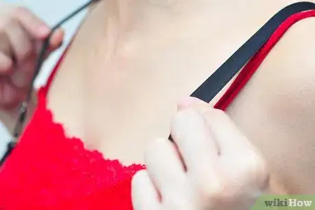 Image titled Combat Dysphoria While Bathing Step 4