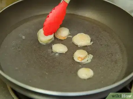 Image titled Prepare and Cook Scallops Step 11