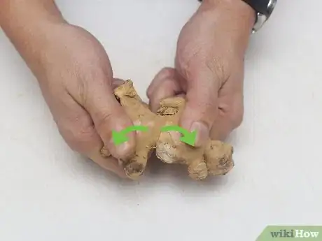 Image titled Slice Ginger Step 1