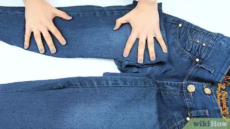 Image titled Make Professional Looking Ripped Jeans Step 7