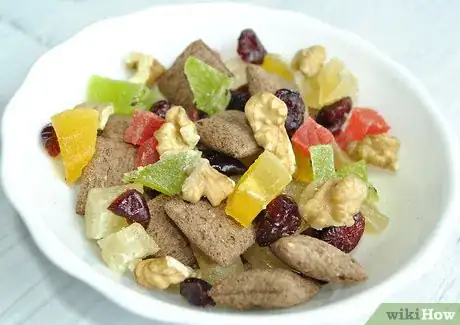 Image titled Serve Walnuts Step 9