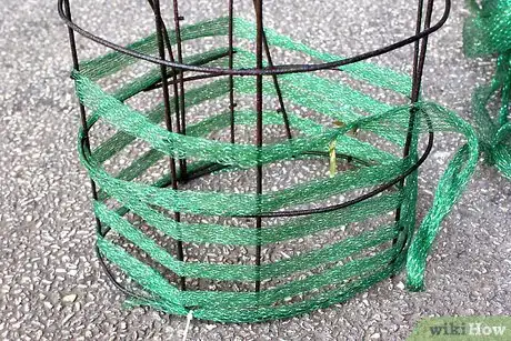Image titled Make a Tomato Cage Christmas Tree Step 9