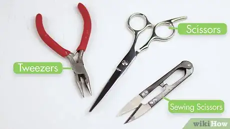 Image titled Make Professional Looking Ripped Jeans Step 4