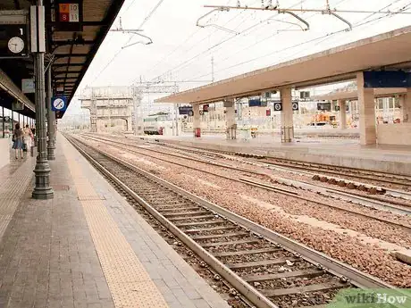 Image titled Get Around Amsterdam on the Cheap Step 1