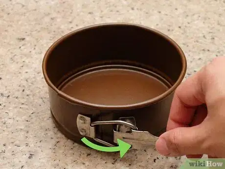 Image titled Use a Springform Pan Step 5