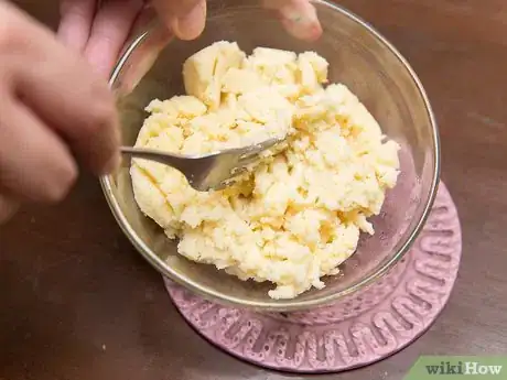 Image titled Keep Mashed Potatoes Warm Step 16