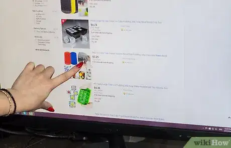 Image titled Remove Ice Cubes From a Tray Step 8