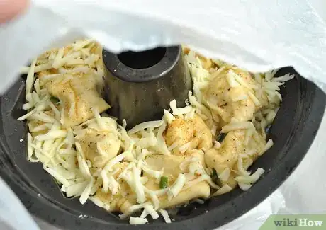 Image titled Make Cheesy Monkey Bread Step 13