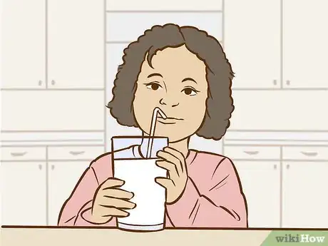 Image titled Give Your Kids a Healthy Bedtime Snack Step 4