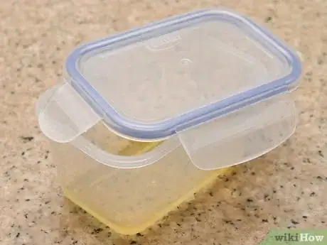 Image titled Freeze Eggs Step 11