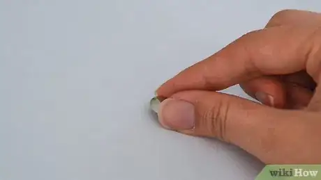 Image titled Draw a Perfect Circle Using a Pin Step 4