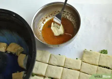 Image titled Make Cheesy Monkey Bread Step 12