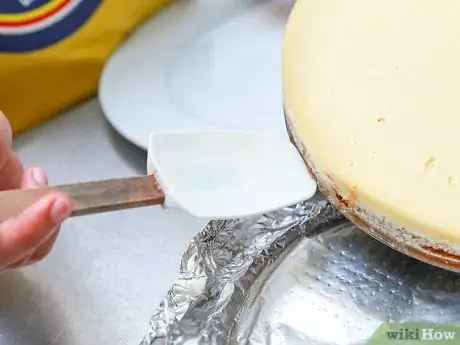 Image titled Remove Cheesecake from a Springform Pan Step 10