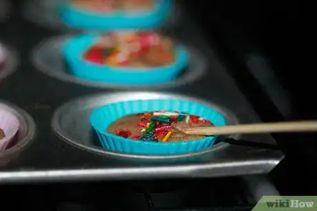 Image titled Bake With Silicone Cupcake Liners Step 6Bullet3