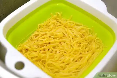 Image titled Make Light Fettuccine Alfredo Step 10