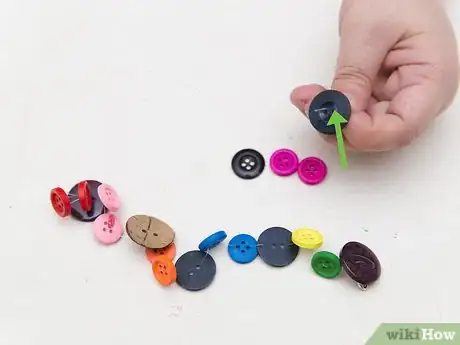 Image titled Make a Button Necklace Step 6