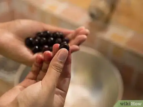 Image titled Store Blueberries Step 1