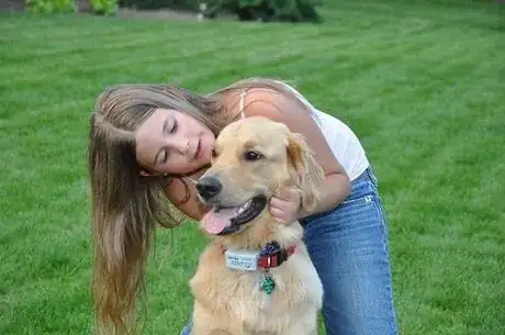 Image titled Lauren Pet 2