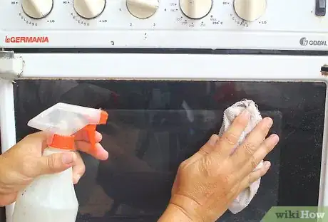 Image titled Clean Glass Step 10