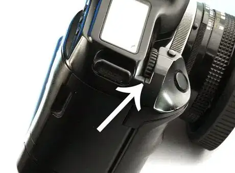 Image titled T90_control_dial_589.JPG