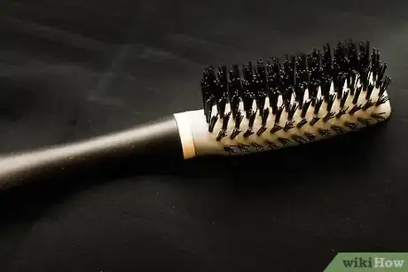Image titled Find the Right Comb for Your Hair Step 1Bullet5