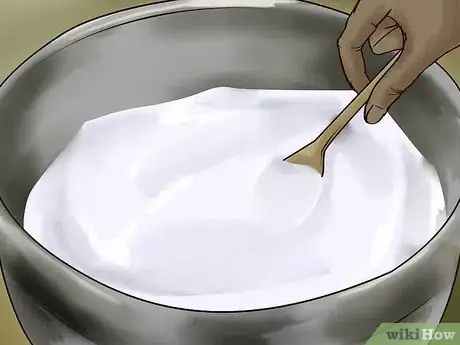 Image titled Use Cake Release Spray Step 8