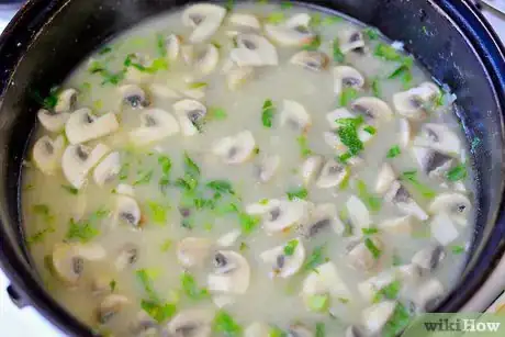 Image titled Make Espagnole Sauce Step 6