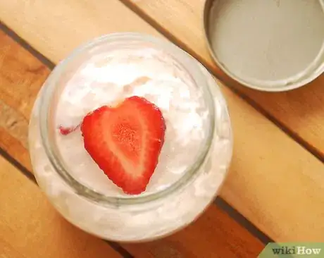 Image titled Make Strawberry Cheesecake in a Jar Step 8
