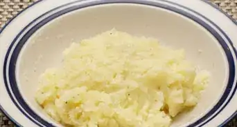 Cook a Potato in the Microwave