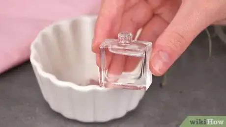 Image titled Make a Cheek Highlight Step 2