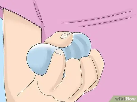 Image titled Inject Into a Vein Step 8