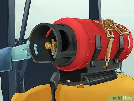 Image titled Change the Gas Bottle on a Gas‐Powered Forklift Step 1