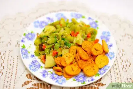 Image titled Choose the Healthiest Salad Bar Options Step 12