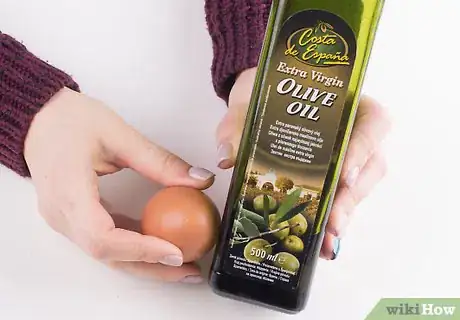 Image titled Make Your Hair Smooth and Shiny with Milk and Eggs Step 15