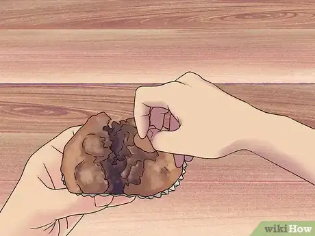 Image titled Eat a Muffin Step 2