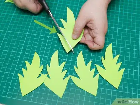 Image titled Make a Paper Wreath Step 9