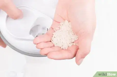 Image titled Remove Pepper Flavor from a Food Processor Step 2