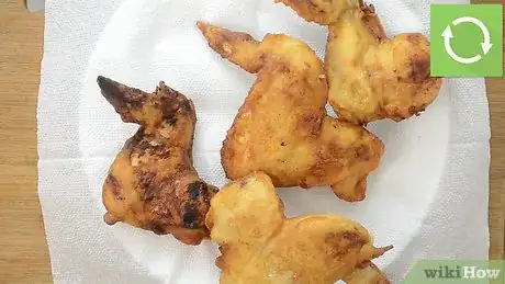 Image titled Fry Chicken Wings Step 14