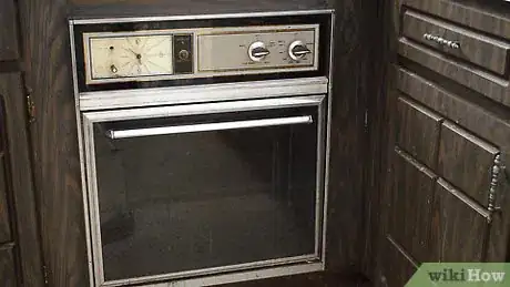 Image titled Dye Speckled Yarn Step 11