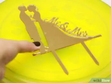 Image titled Wrap a Wedding Cake Step 7