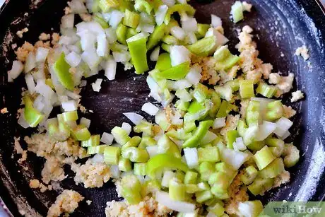 Image titled Make Gumbo Pot Pie Step 14