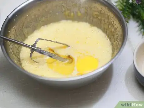 Image titled Bake Mini Cupcakes Step 2