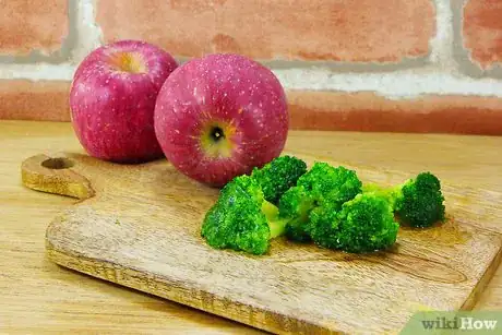 Image titled Prepare Make Ahead Smoothie Packs Step 2