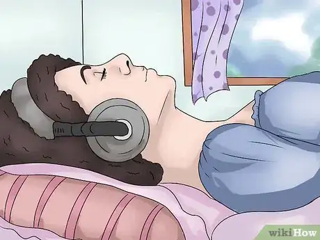 Image titled Reduce Symptoms of Carpal Tunnel During Pregnancy Step 3