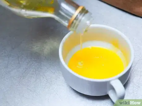 Image titled Treat an Oily Scalp and Dry Roots Step 9