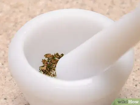 Image titled Apply a Steak Rub Step 3